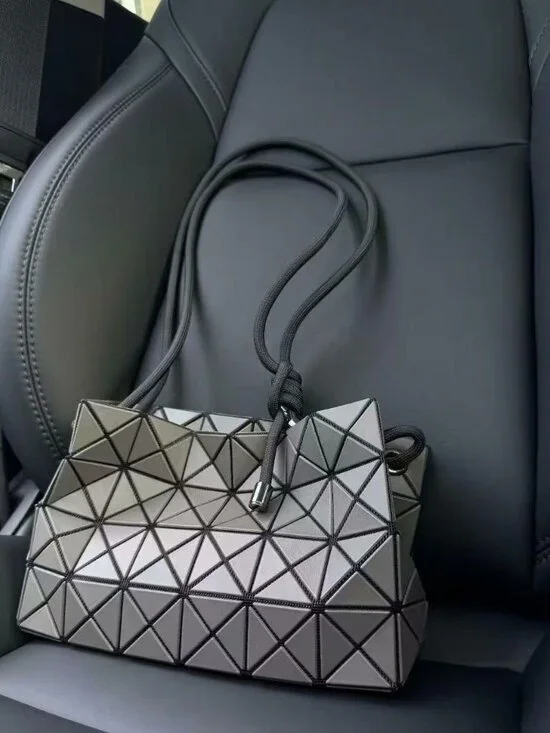 ISSEY MIYAKE Grey Tone Geometric Lingge Handbag Minimalist Commuter Style - Picture 2 of 4
